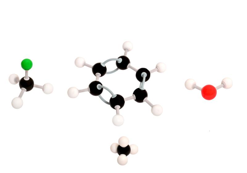 MODELO MOLECULAR INTRODUTÓRIO C/ 122 PEÇAS