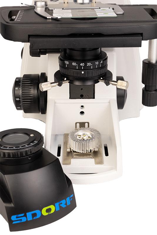 Microscópio Biológico Binocular Planacromático Infinito ICS (SISTEMA DE CORREÇÃO INFINITA) com Aumento de 40x a 1.600x e Iluminação de 5W